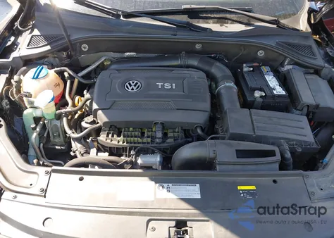 2017 Volkswagen Passat 1.8T R-Line из США, поврежденный, VIN 1VWDT7A39HC037405